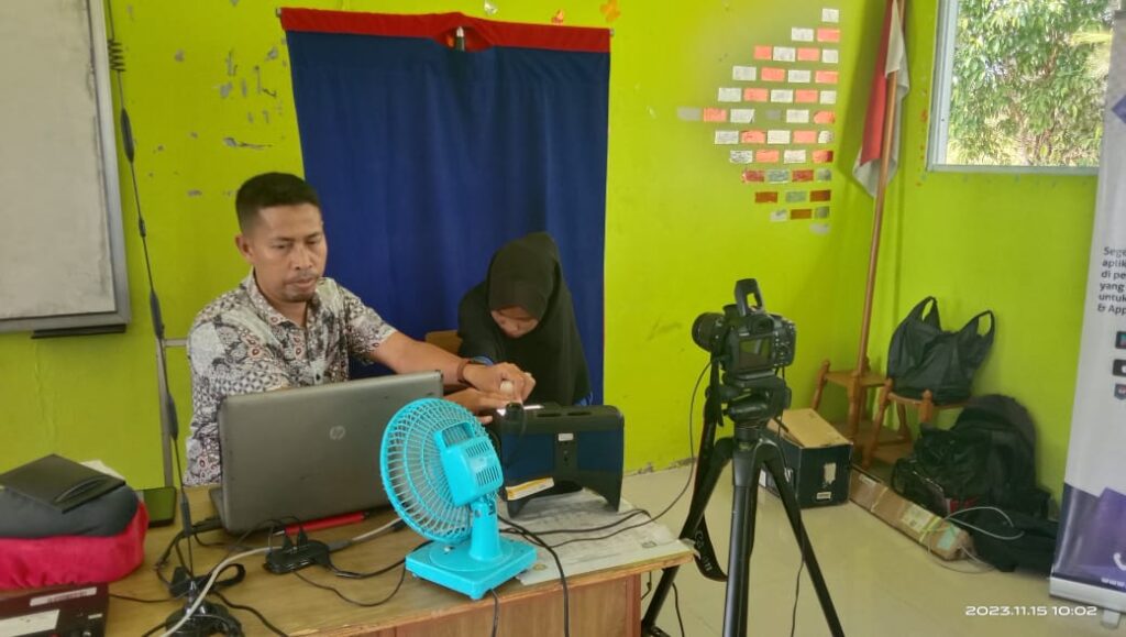 d5b705f7-5434-4013-9e3e-c0c3a57954c2